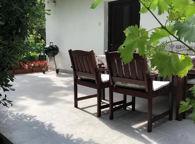 شقة Modern Just 70m From The With Free Parking *