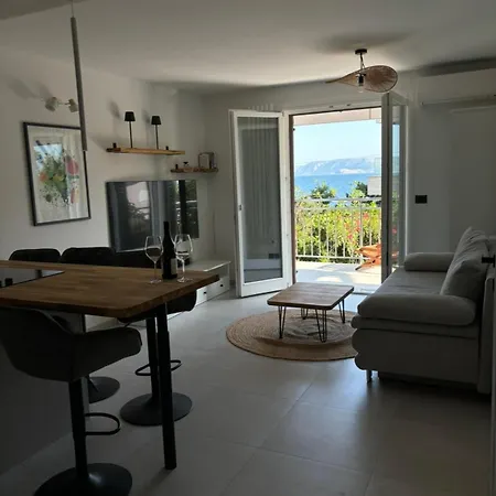 דירה Modern Just 70m From The With Free Parking *