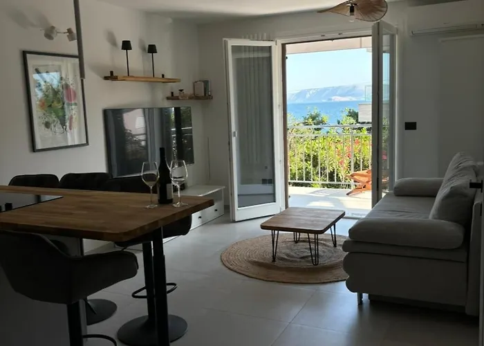 Apartament Modern Just 70m From The With Free Parking *